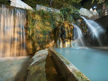 ΧΙΟΝΟΔΡΟΜΙΚΟ ΚΕΝΤΡΟ ΚΑΪΜΑΚΤΣΑΛΑΝ // ΛΟΥΤΡΑ ΠΟΖΑΡ